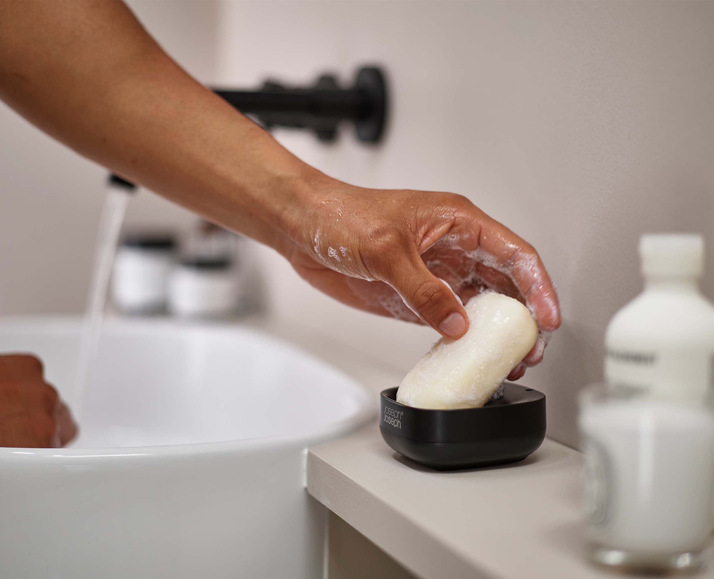 Slim™ Compact Matt Soap Dish - 70601 - Image 3