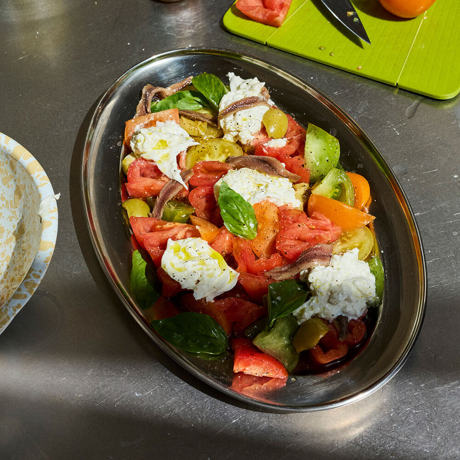 Tomato and burrata salad
