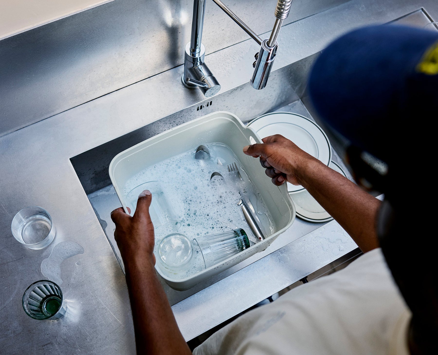 Wash&amp;Drain™ Stone Green Washing Up Bowl