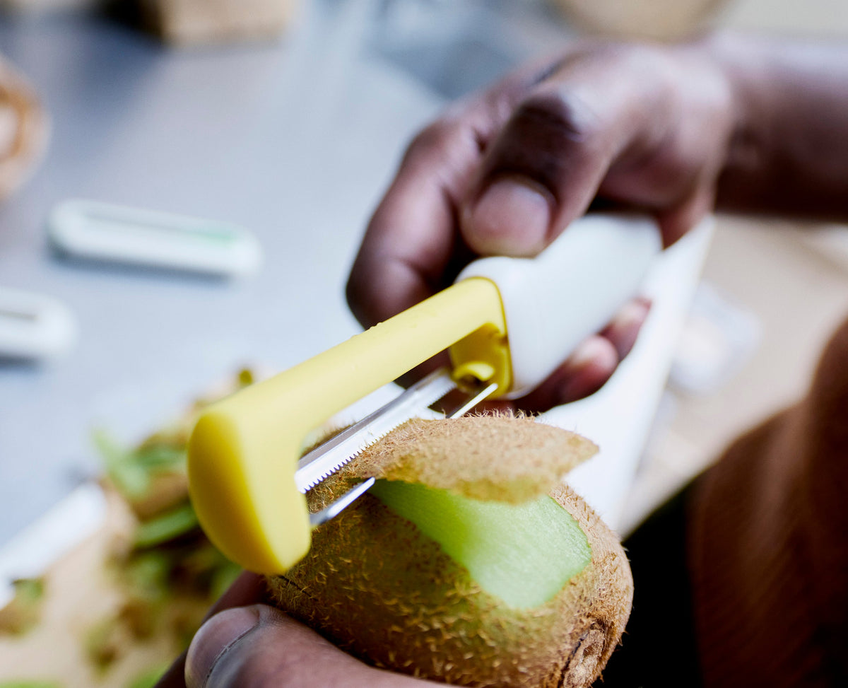 SlideStore™ 3-Piece Peeler Set with Retractable Blades
