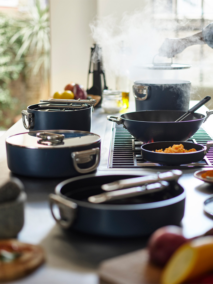 Space Pots and Pans Cookware Full Range | Joseph Joseph