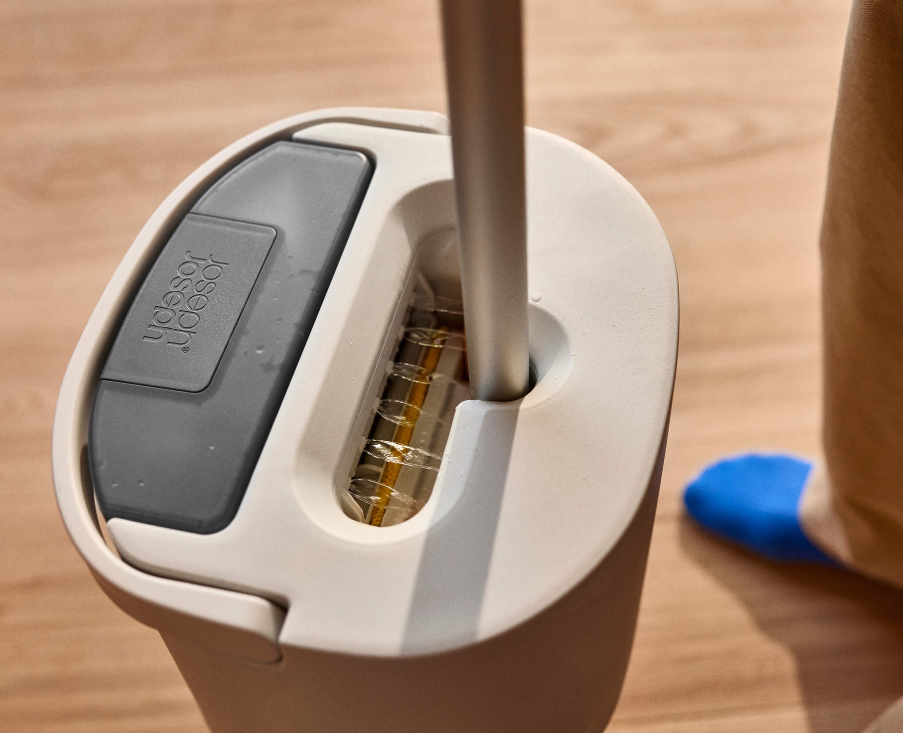 UltraClean Microfibre Floor Mop Cleaning System (6500002)