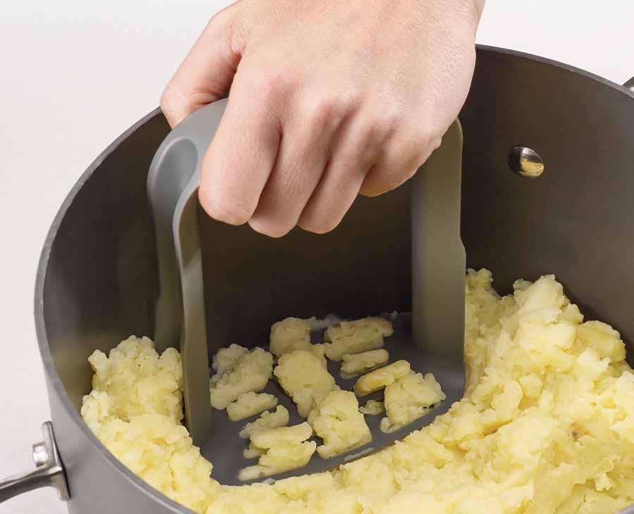 DUO Potato Masher Joseph Joseph